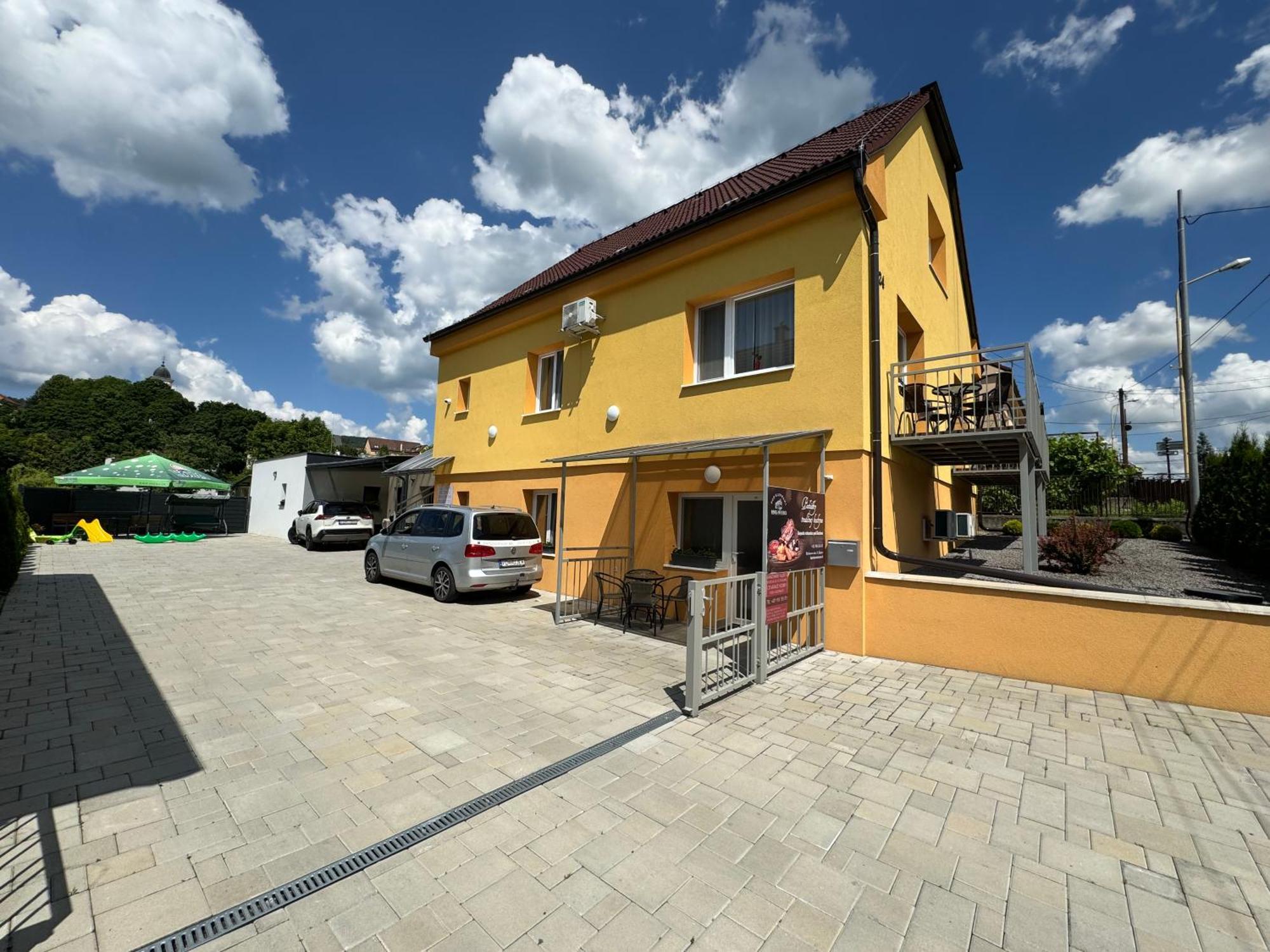 Apartmany Hujer 2 Bojnice Bagian luar foto